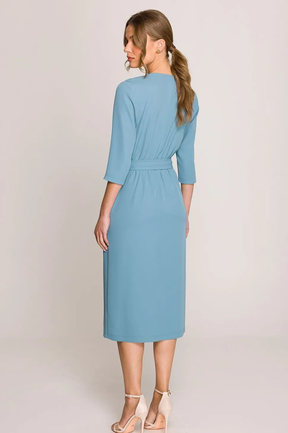 Robe habillée midi droite manches 3/4