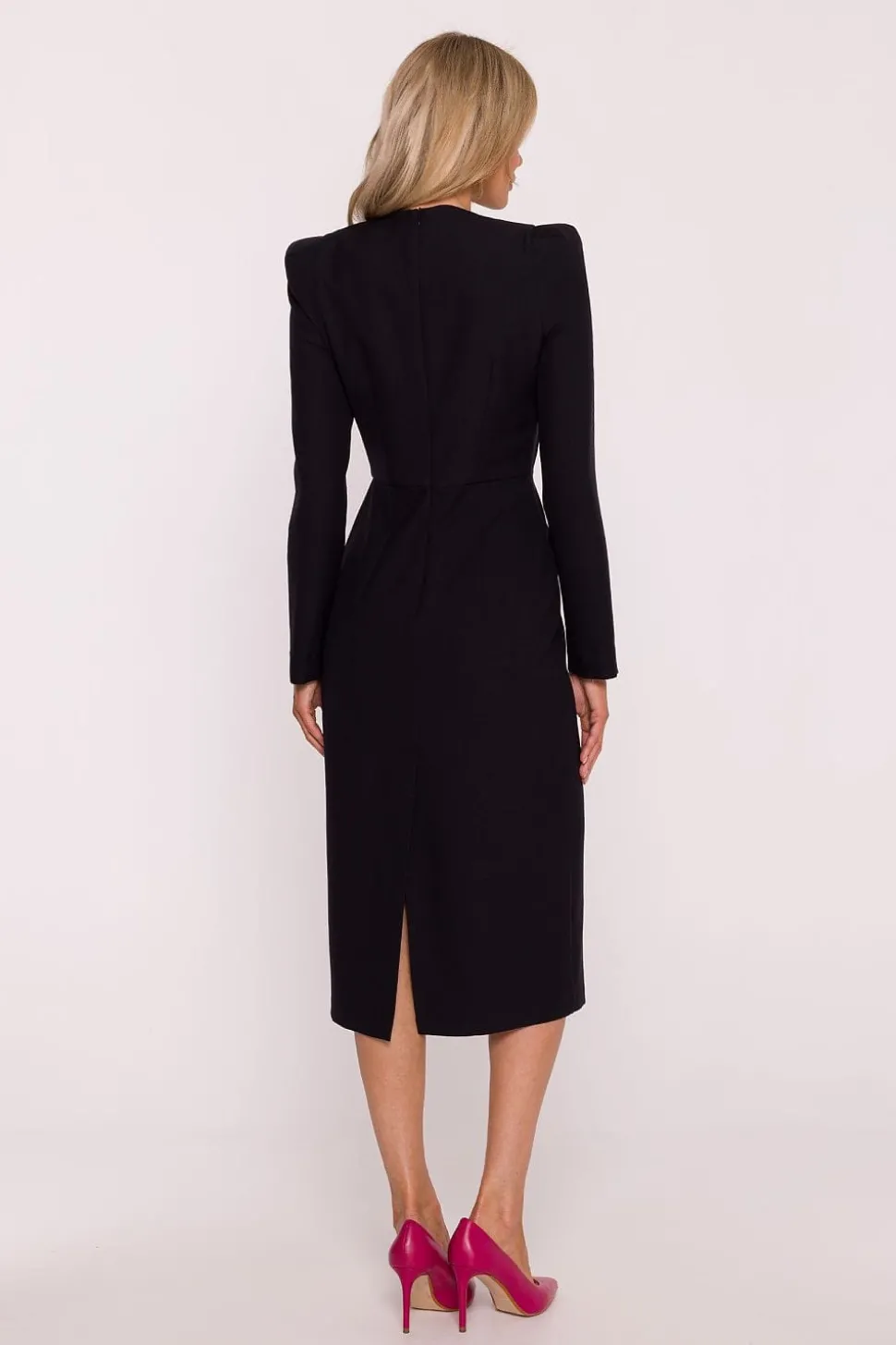 Robe habillée midi noire manches longues