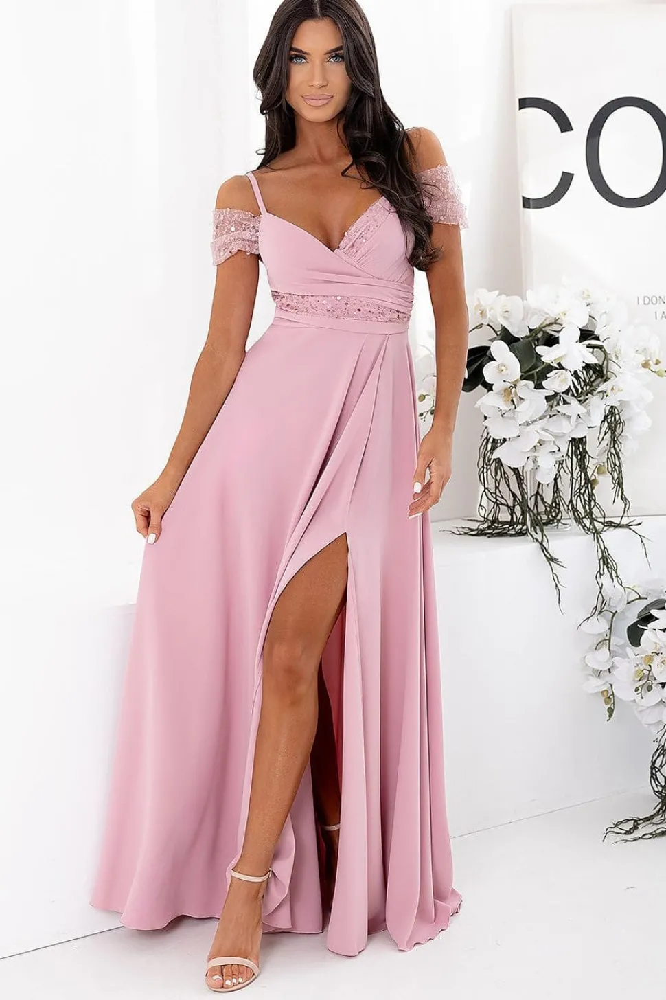 Robe invitée au mariage rose fendue longue