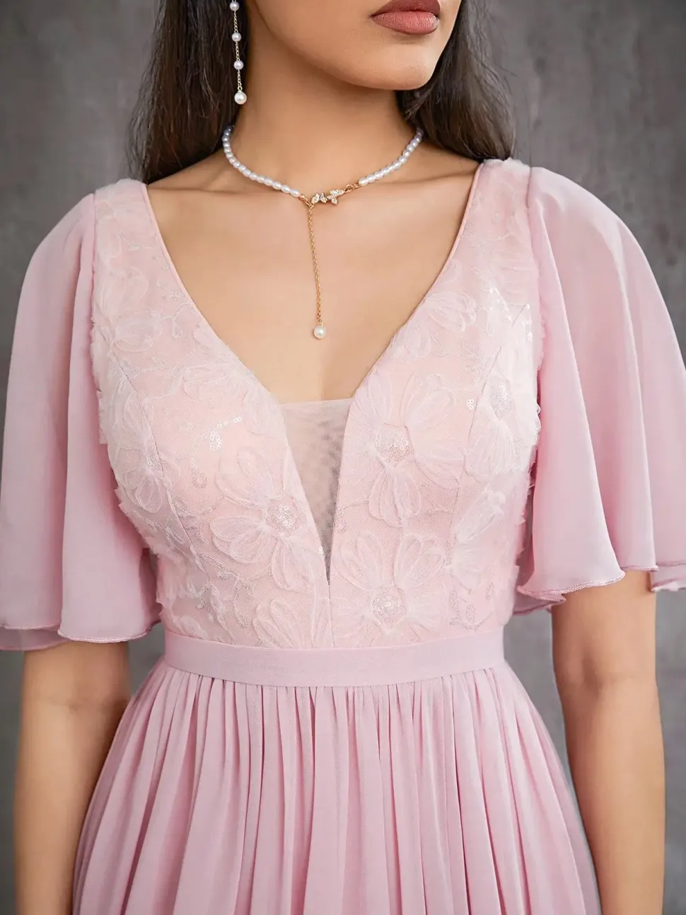 Robe invitée au mariage rose longue fendue