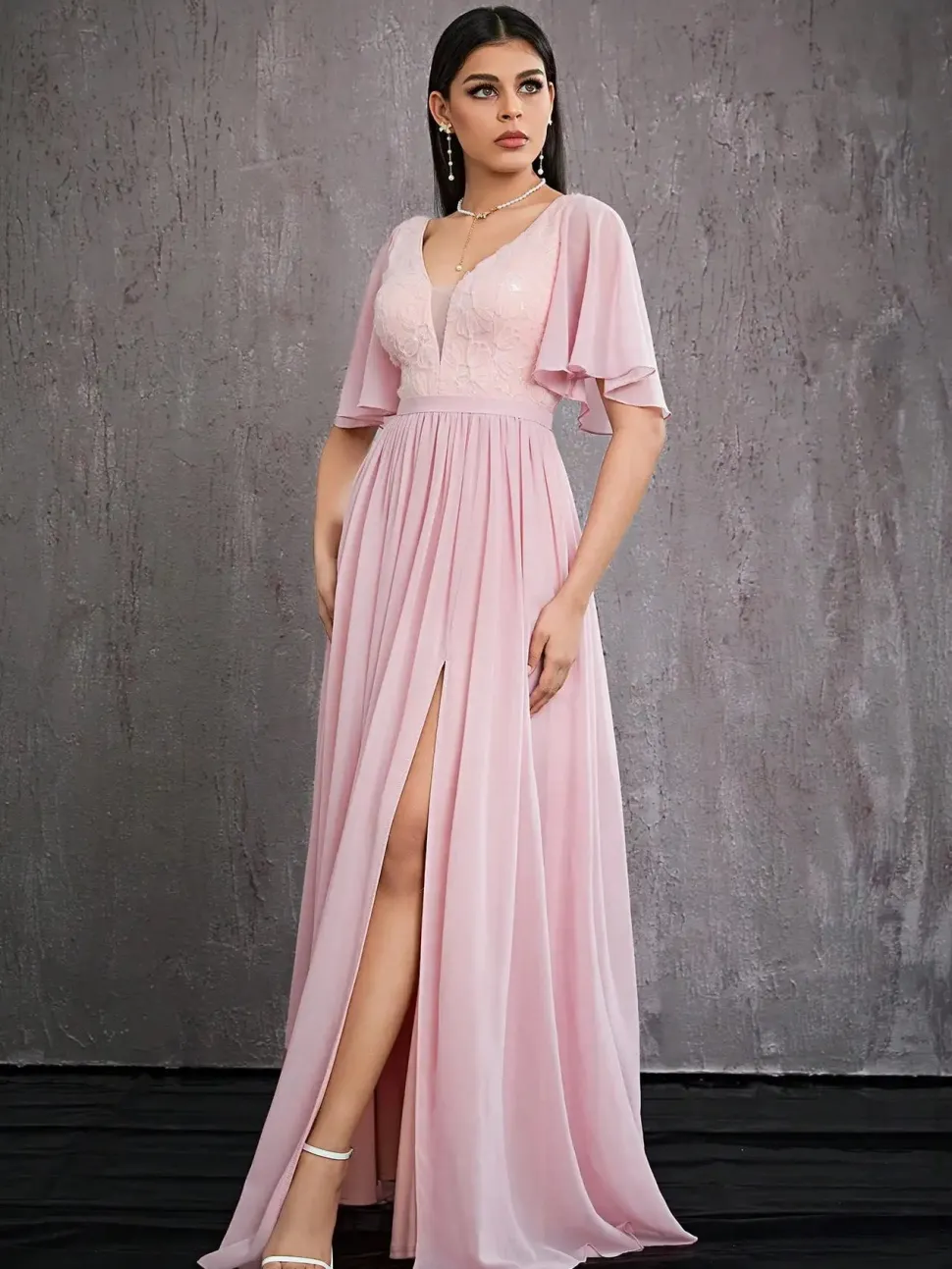 Robe invitée au mariage rose longue fendue