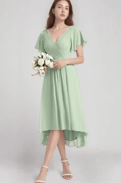 Robe invitée au mariage vert sauge asymétrique