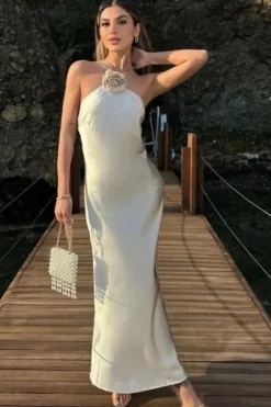 Robe invitée de mariage satin dos nu