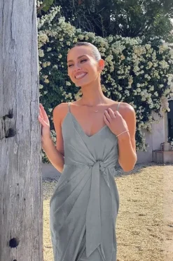 Robe invitée de mariage satinée