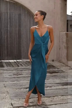 Robe invitée de mariage satinée