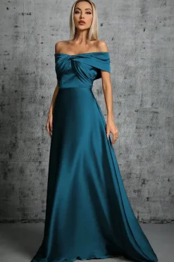 Robe invitée de mariage taupe avec épaules dénudées