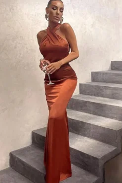 Robe invitée de mariage terracotta chic