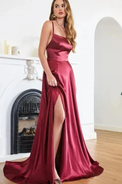 Robe invitée mariage longue soyeuse fendue