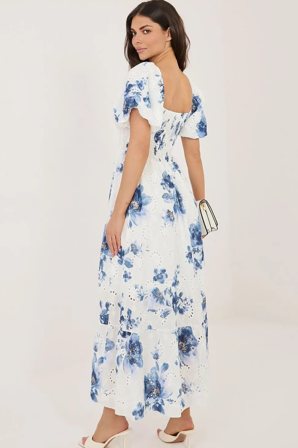 Robe longue bohème fleurie manches courtes