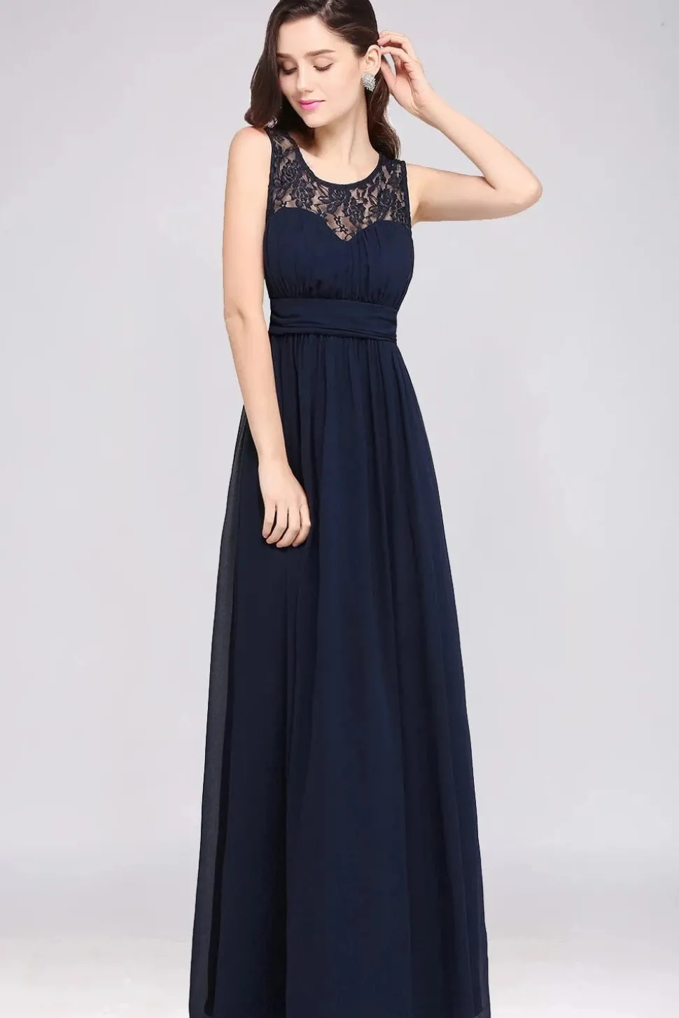 Robe longue demoiselle d'honneur haut en dentelle