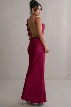 Robe longue dos nu à brettelles spaghetti