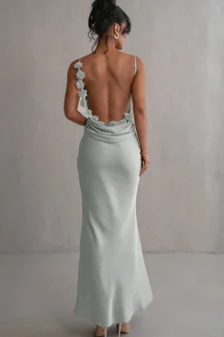 Robe longue dos nu à brettelles spaghetti