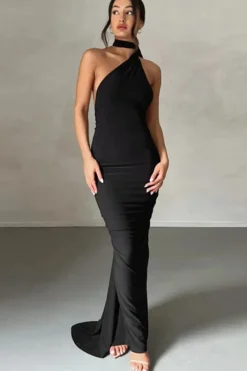 Robe longue dos nu chic