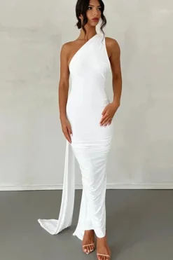 Robe longue dos nu chic