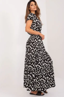 Robe longue noire et blanche manches courtes