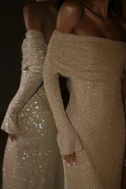 Robe longue sequin épaules dénudées