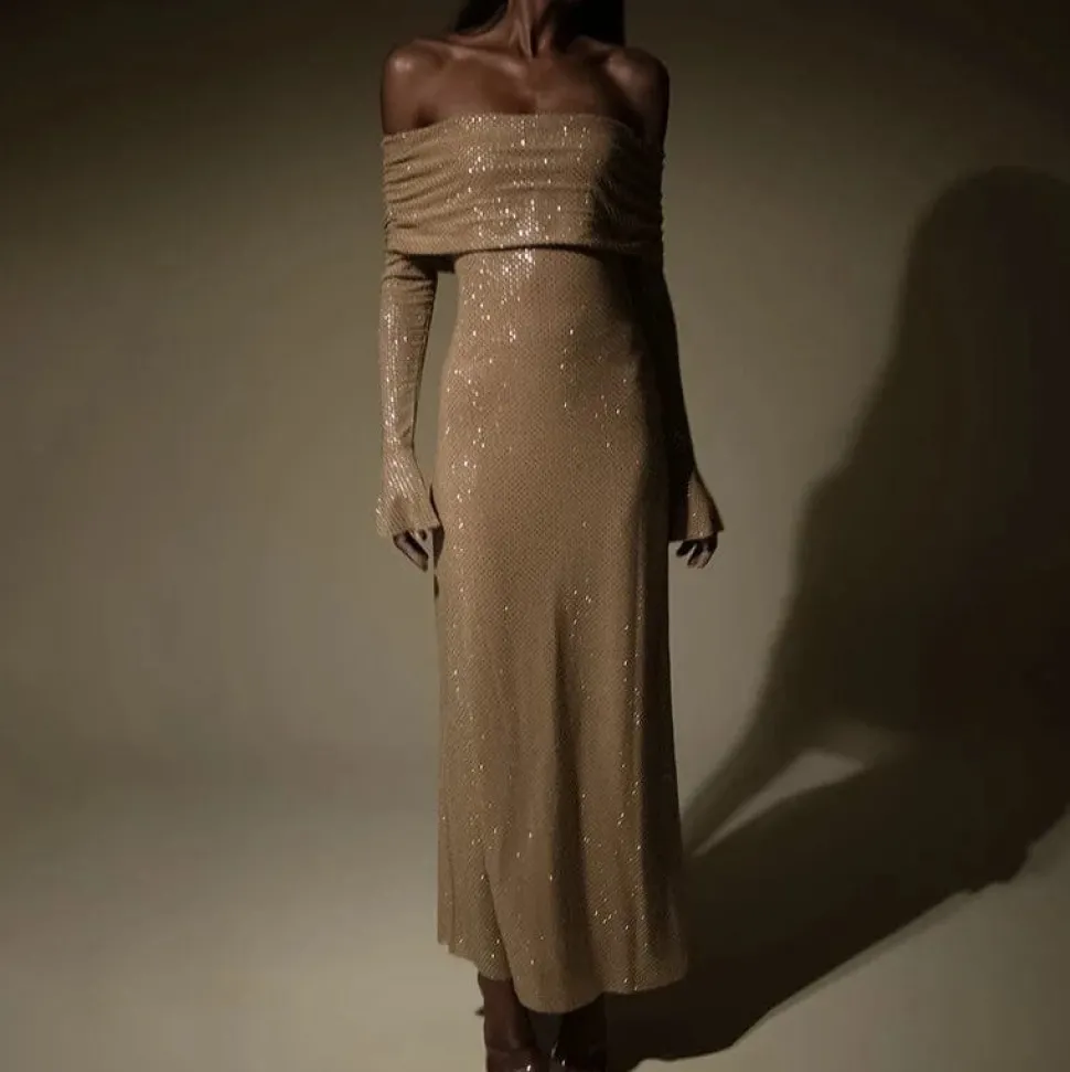 Robe longue sequin épaules dénudées
