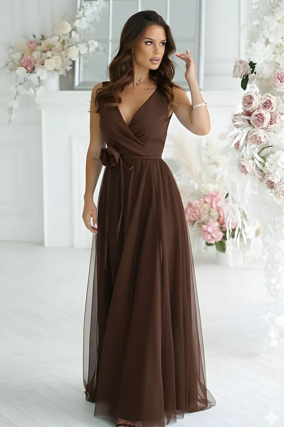 Robe marron longue fluide pour invitée de mariage