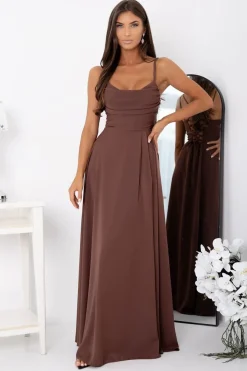 Robe marron longue pour invitée au mariage