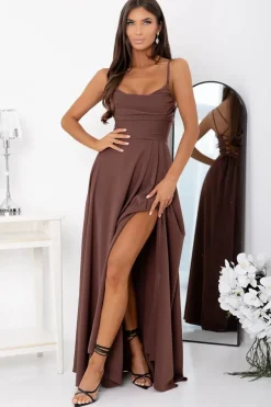 Robe marron longue pour invitée au mariage