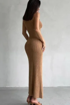 Robe midi moulante chic