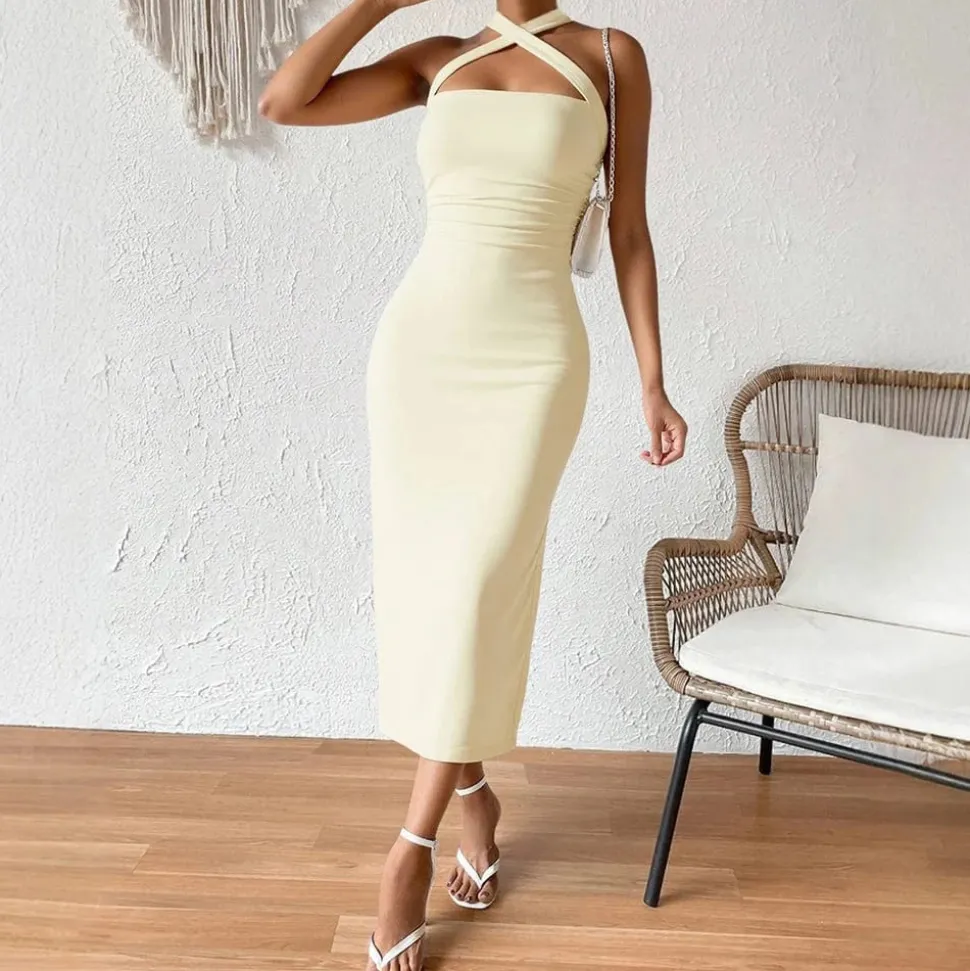 Robe moulante jaune midi sans manches