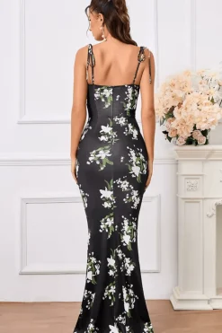 Robe noire motif fleuri moulante bretelles fines à nouer