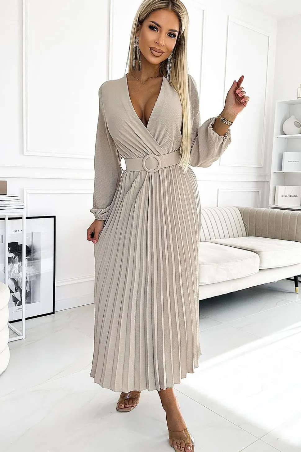 Robe plissée beige