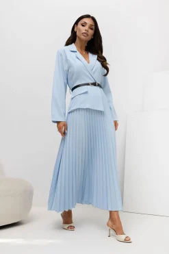 Robe plissée bleue longue haut blazer