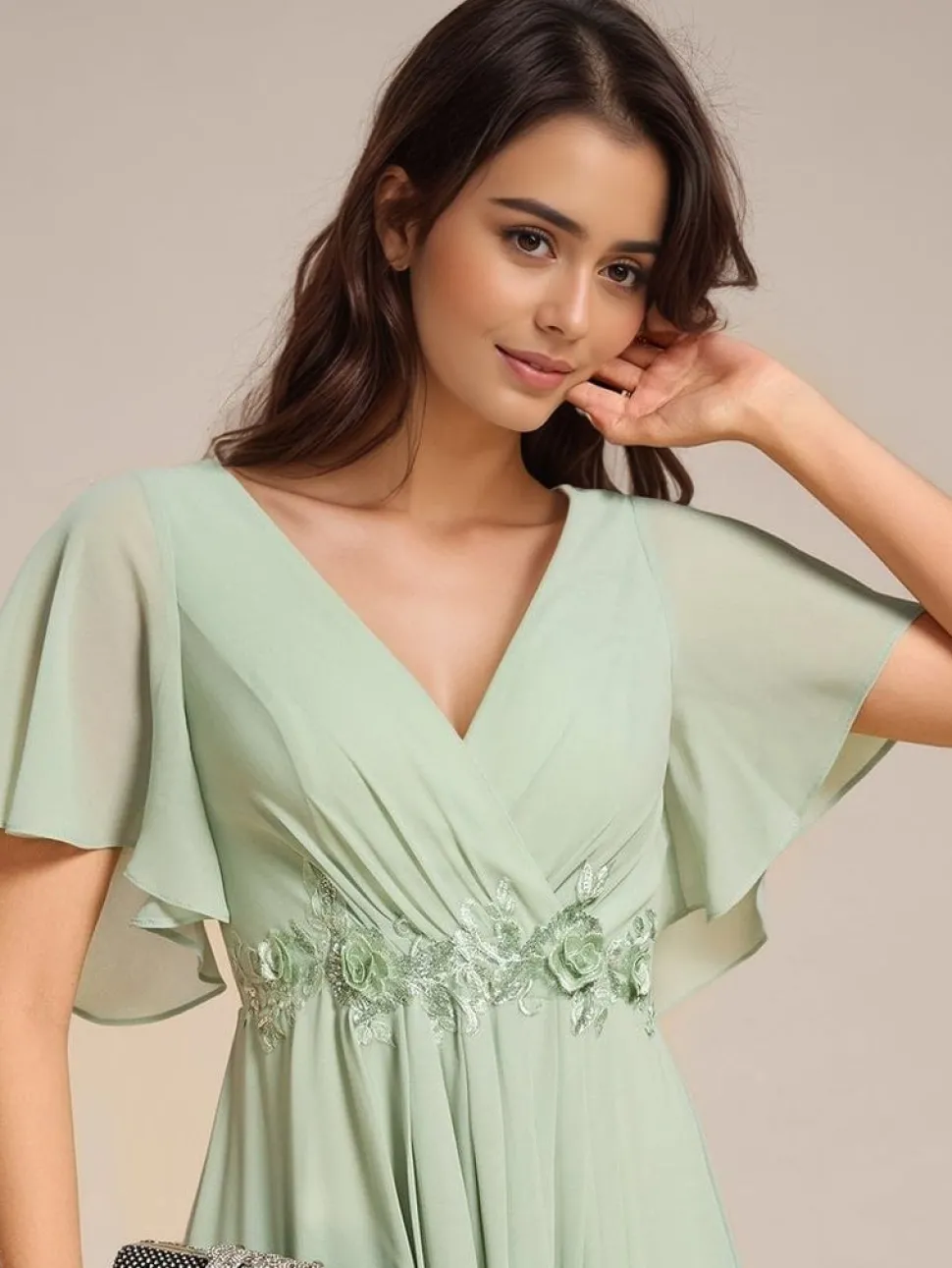 Robe pour invitée au mariage midi verte