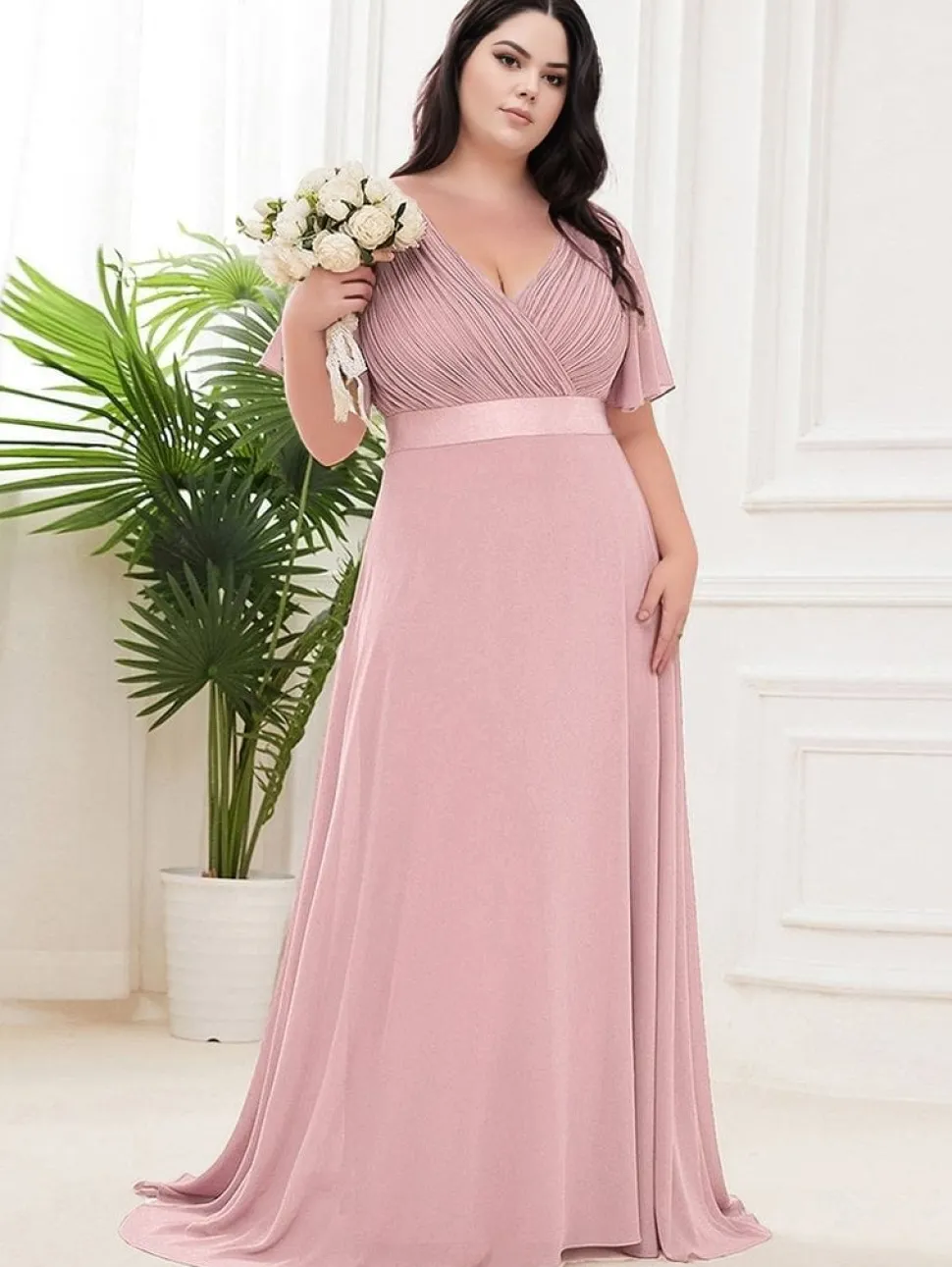 Robe pour invitée au mariage rose poudre longue