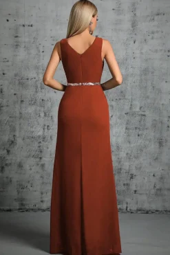 Robe pour soirée de mariage longue terracotta avec ceinture à paillettes