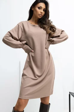 Robe pull beige manches longues