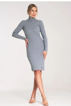 Robe pull moulante col montant