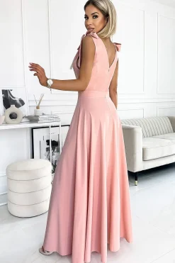 Robe rose bonbon longue fendue