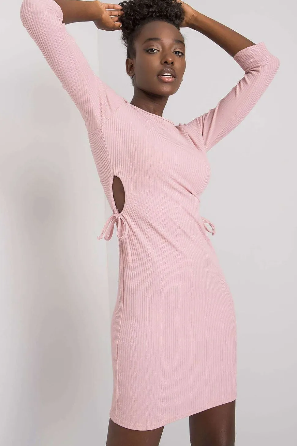 Robe rose casual moulante courte manches longues