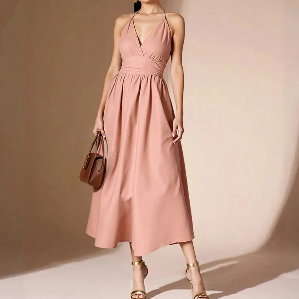 Robe rose poudrée midi évasée à bretelles