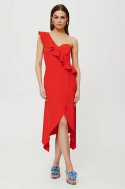 Robe rouge asymétrique
