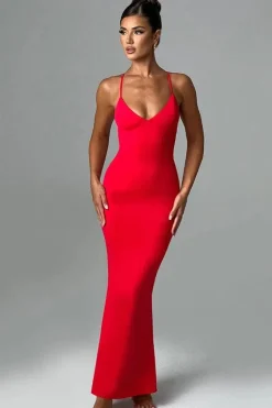 Robe rouge dos nu chic