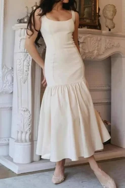 Robe sirène beige sans manches