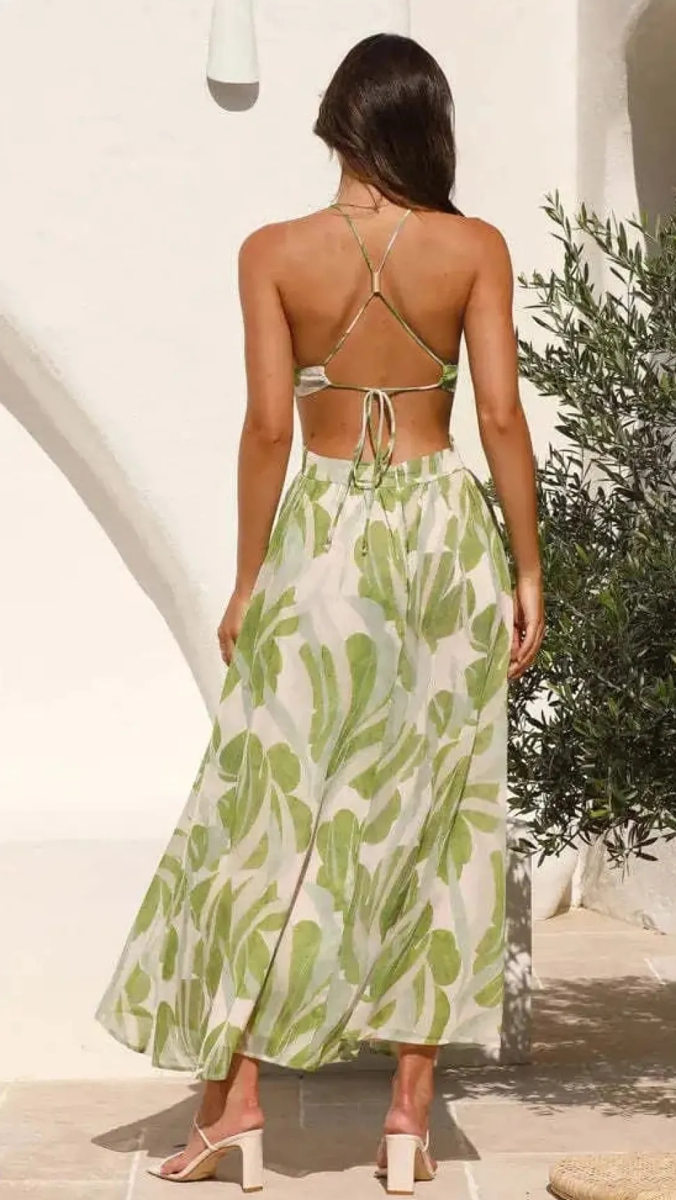Robe été bohème verte dos nu
