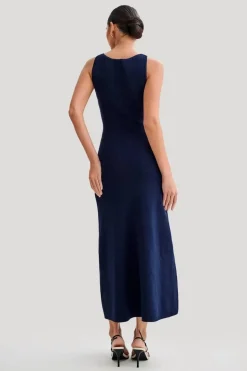 Robe été chic longue moulante boutonnée