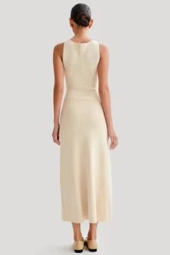 Robe été chic longue moulante boutonnée