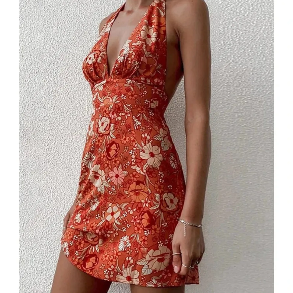 Robe été dos nu courte fleurie
