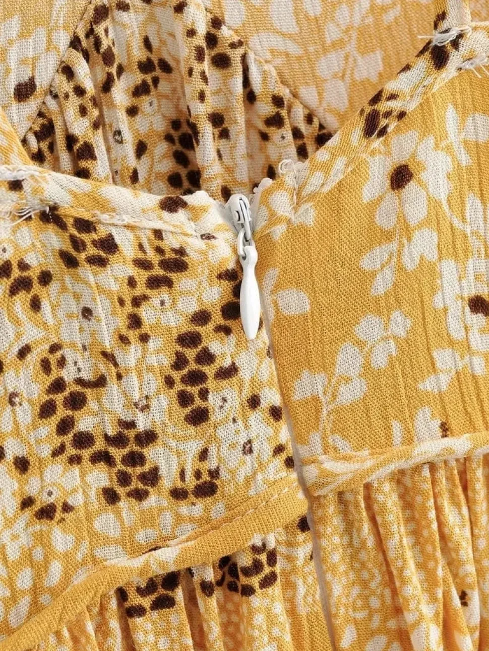 Robe été jaune courte dos nu