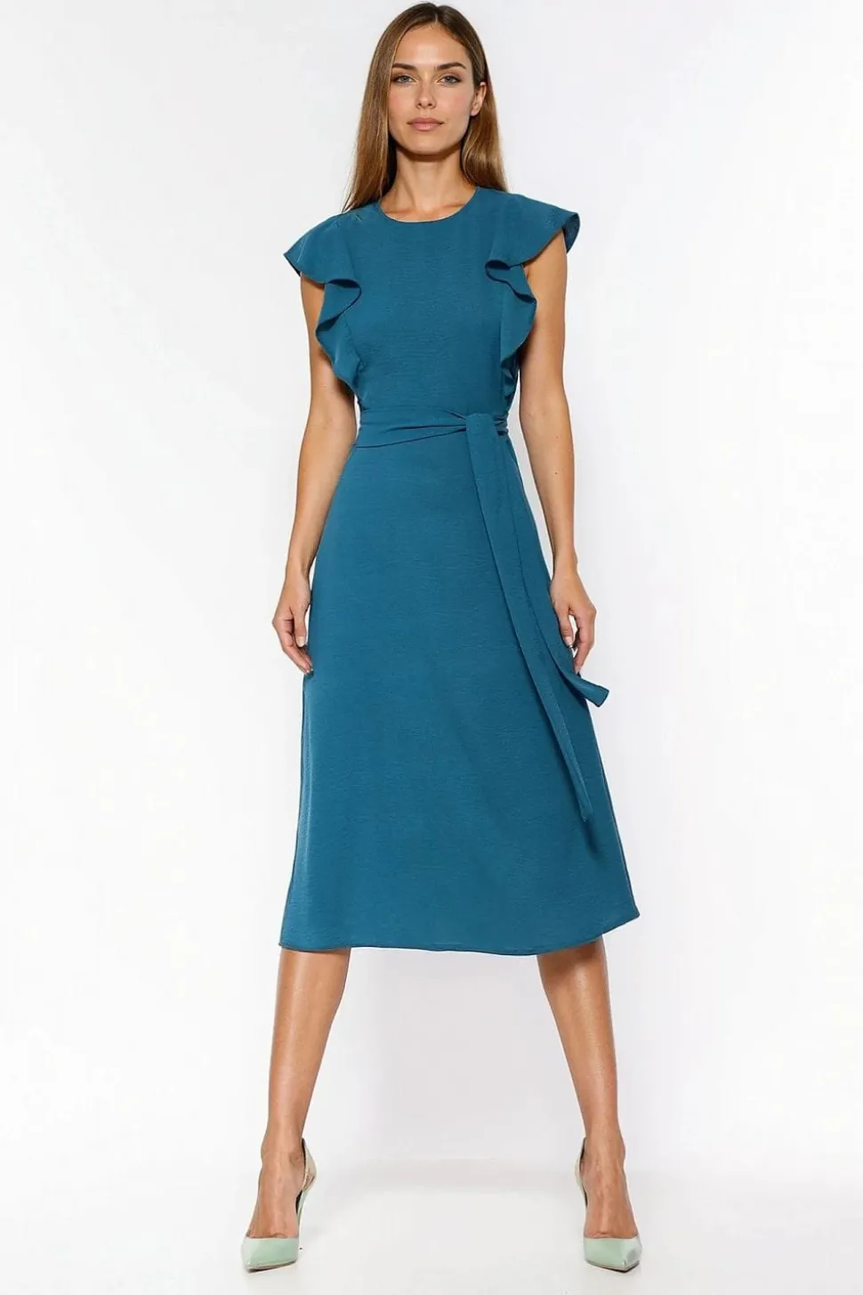 Robe trapèze bleue midi manches volants