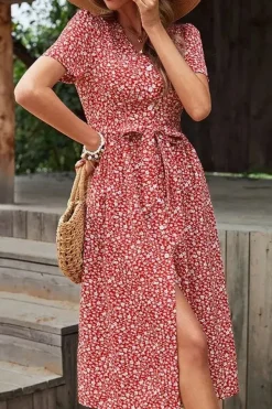 Robe été rouge fleurie à boutons