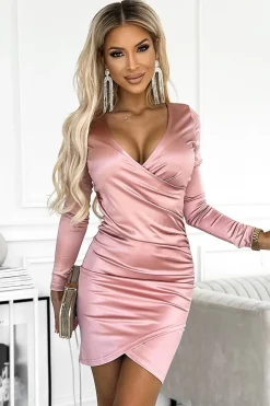 Robe tulipe chic rose moulante
