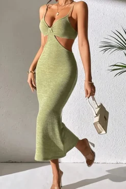 Robe été verte moulante avec découpes sexy