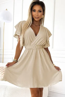Robe évasée courte manches courtes